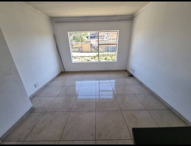 2 BEDROOM APARTMENT FOR SALE IN FLORIDA